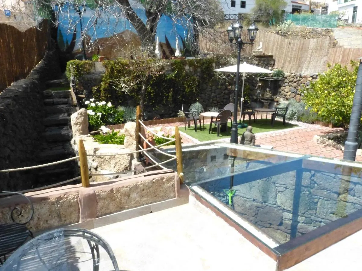 مبيت وإفطار فيلافلور Suncanarias Casa Tajinaste